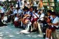 Alunos visitando feira de livros. Cuba, 2012. Foto: Anderson Tibau
